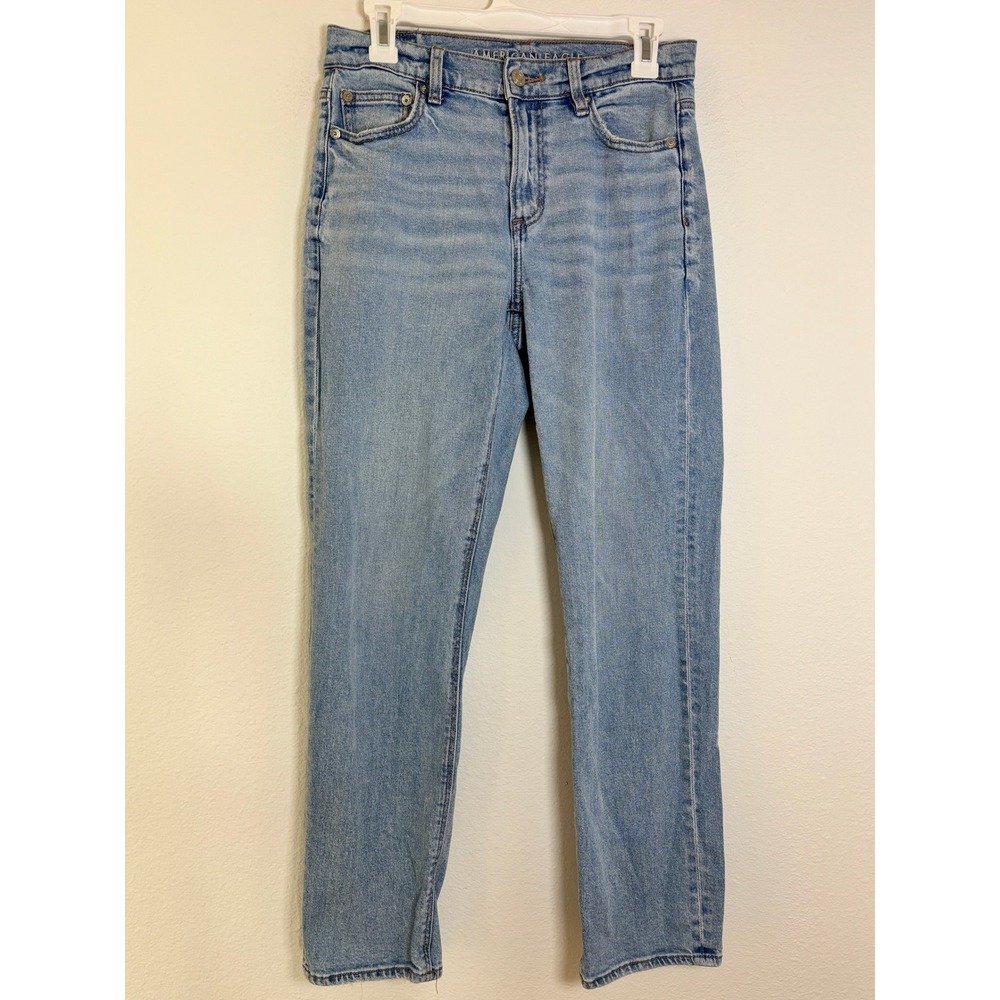 American Eagle Light Wash High Rise Straight Leg Jeans Womens 4 Regular